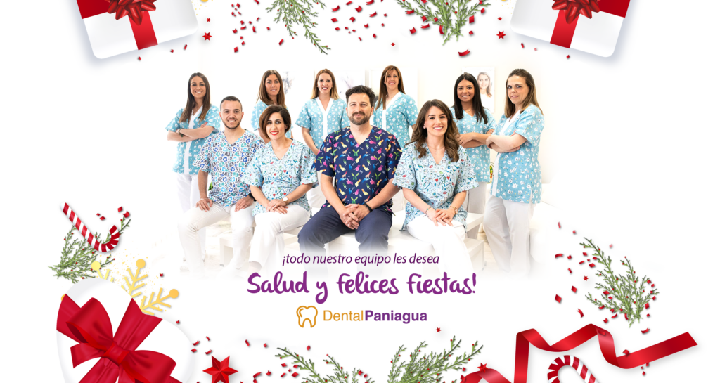 ¡El equipo de Clínica Dental Paniagua les desea Felices Fiestas!